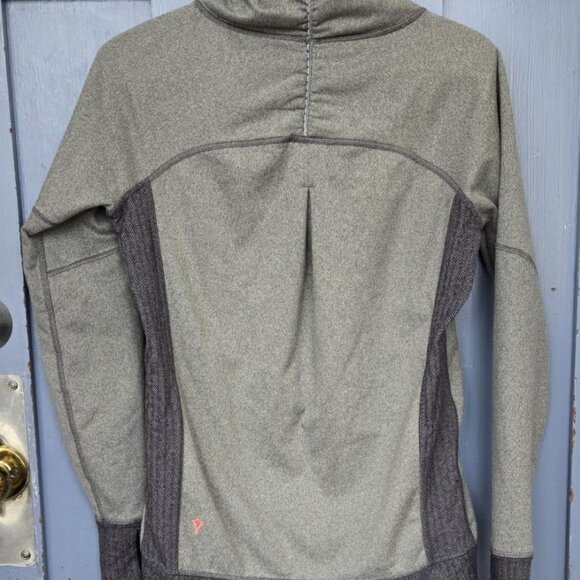 Ivivva (lululemon) Shiver Stopper - Picture 3 of 4